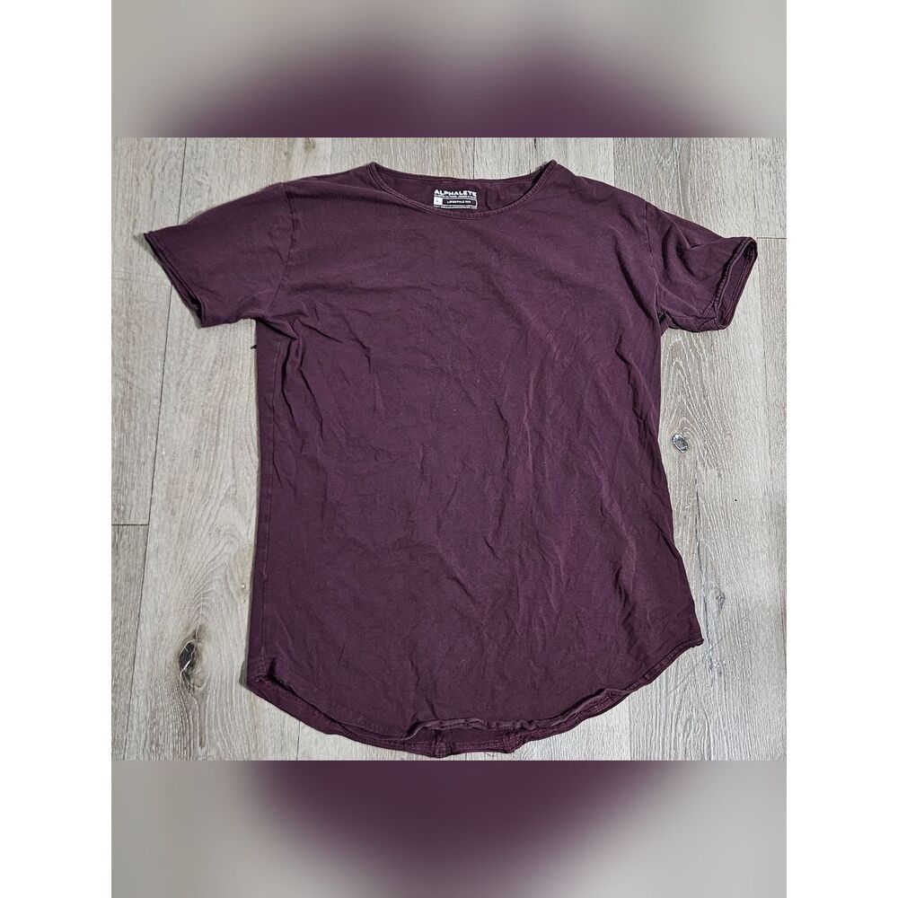 Alphalete mauve short sleeve lifestyle fit t-shirt mens size Large